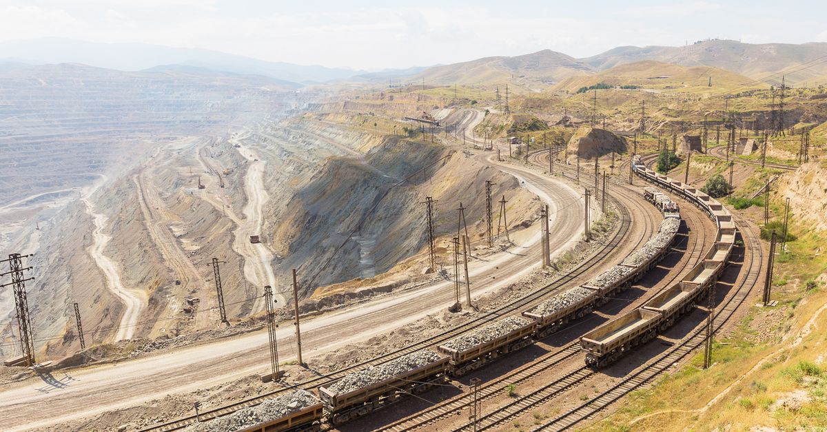 The British accountant, his mother and the Uzbek millions